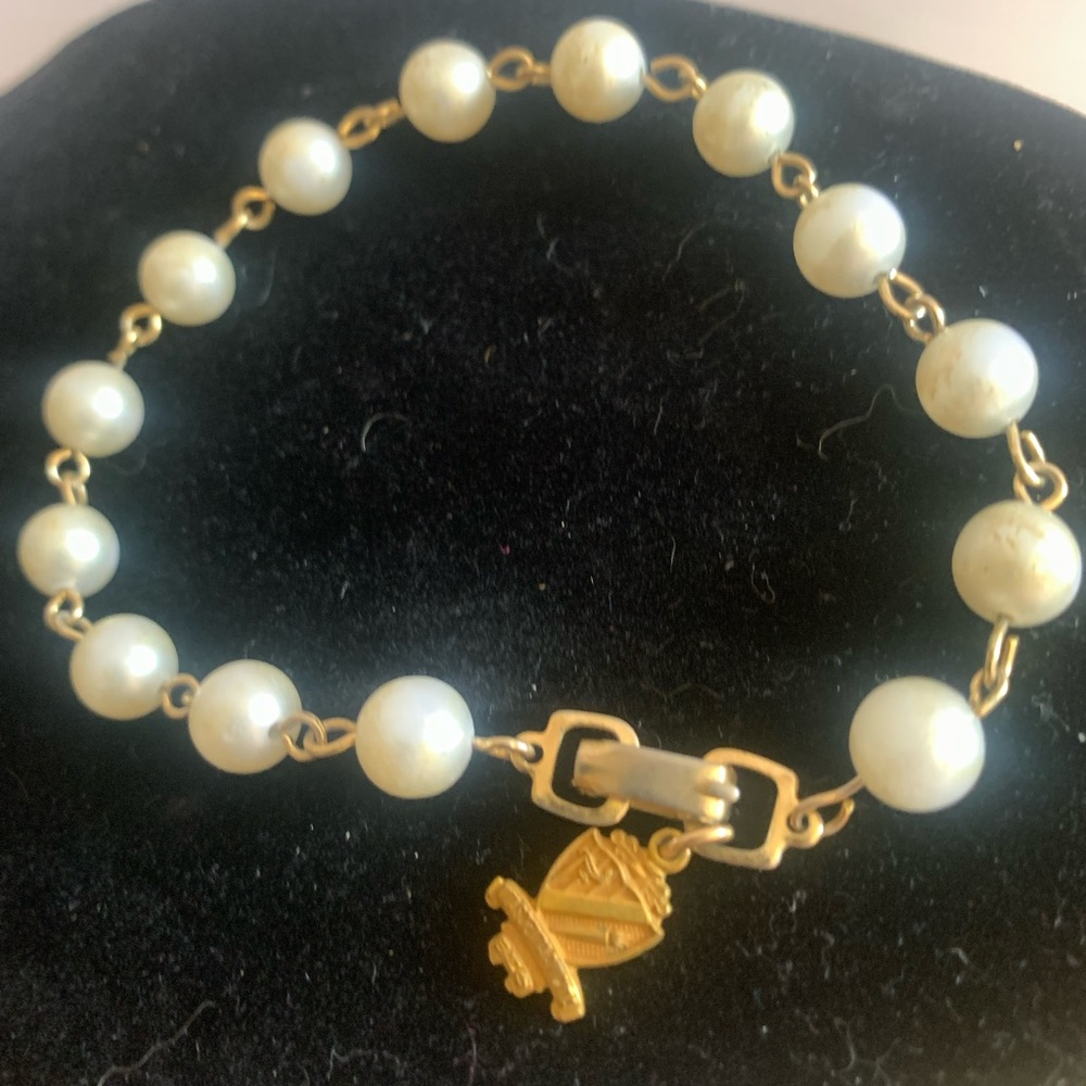 Vintage Sorority Beta Sigma Phi Vita Scientia Amicitia Bracelet